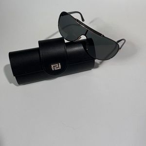 Versace Ve2140 Sunglasses Black & Gold